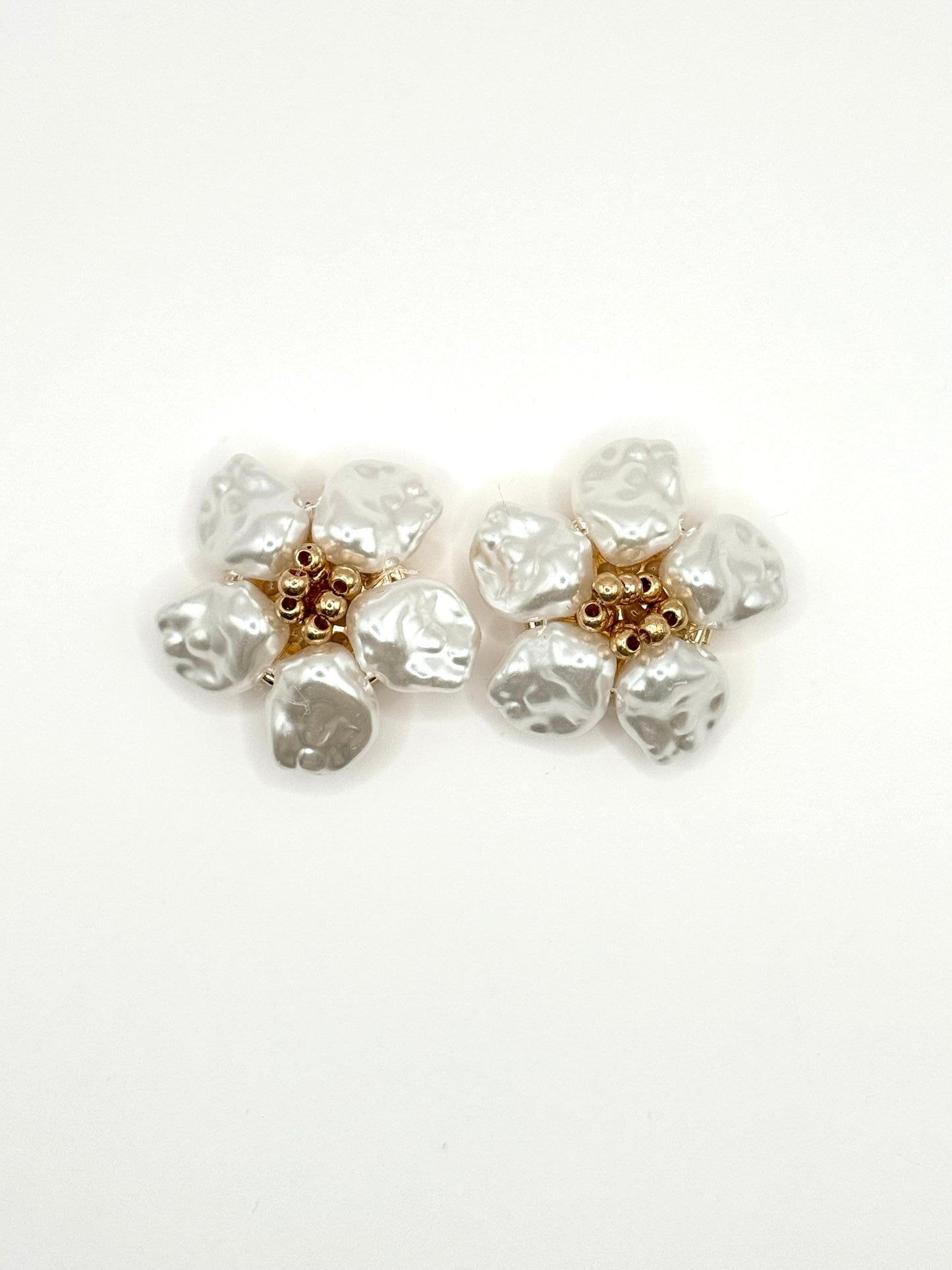 Button cover bloem wit en goud