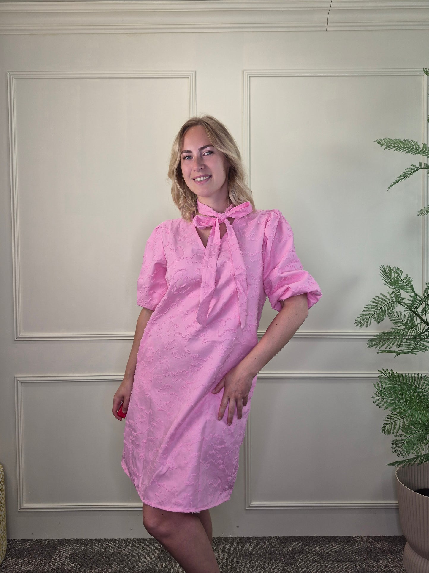 Jurkje met strik roze
