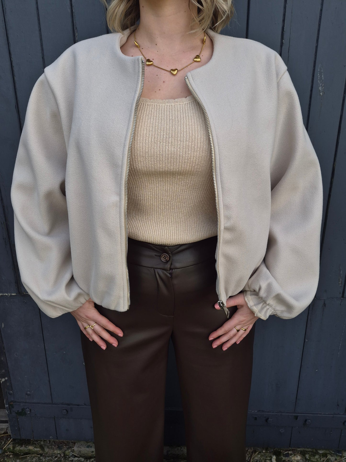 one-size stijlvol pofjasje in beige met zilverkleurige rits polyester Label Rozay