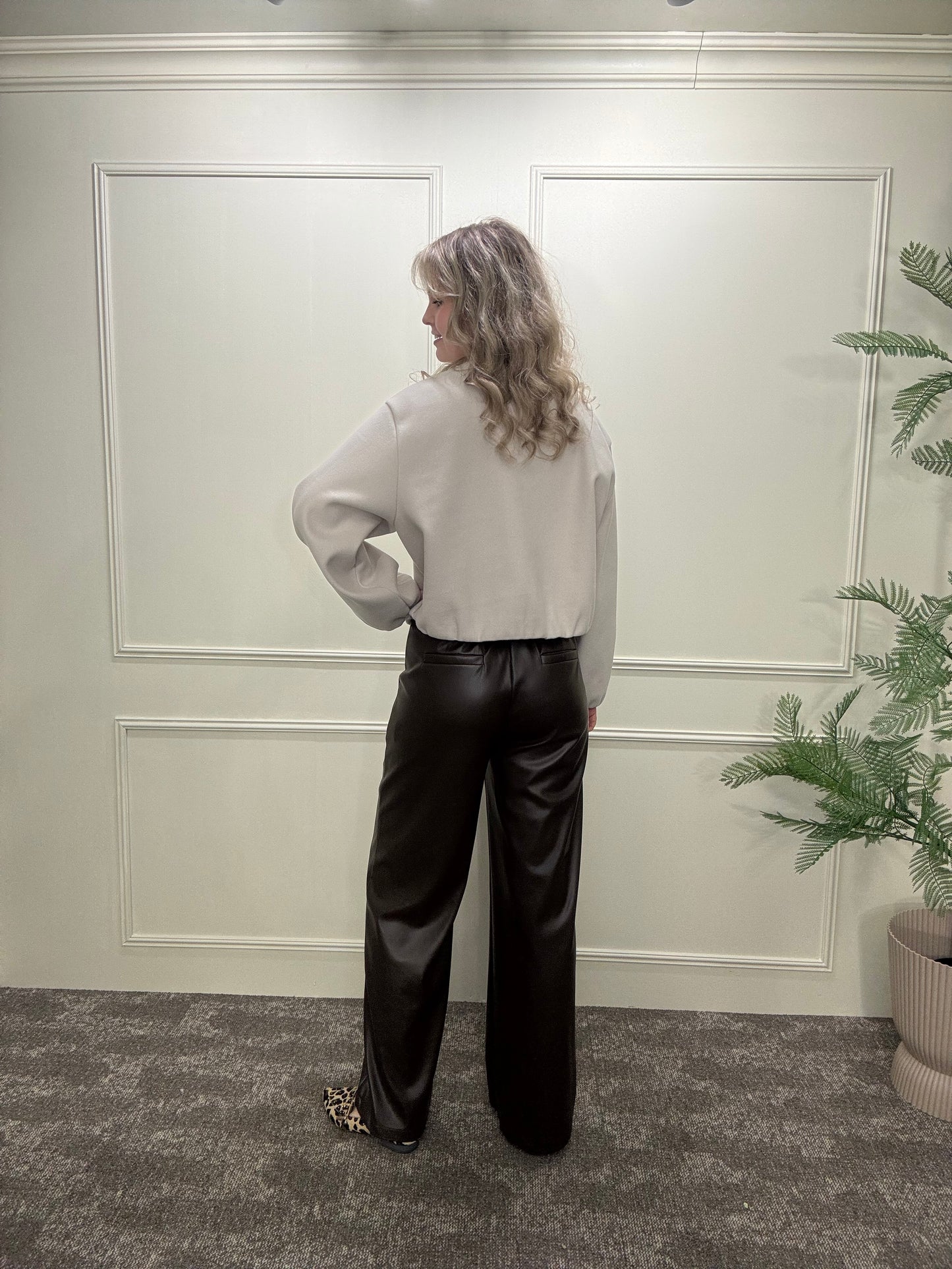 PU leather pants bruin wide leg fleece binnenkant Label Rozay